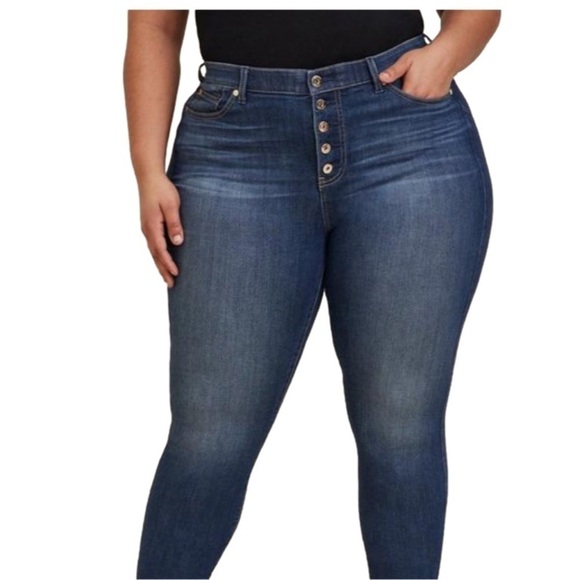 Plus Size Torrid Bombshell Skinny 5 Button Fly Jeans Premium Stretch Size 14R - Picture 1 of 13